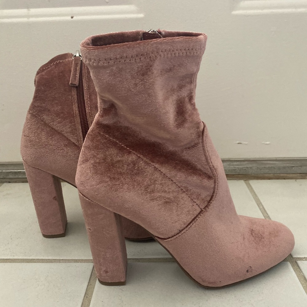 Steve Madden pink velvet booties